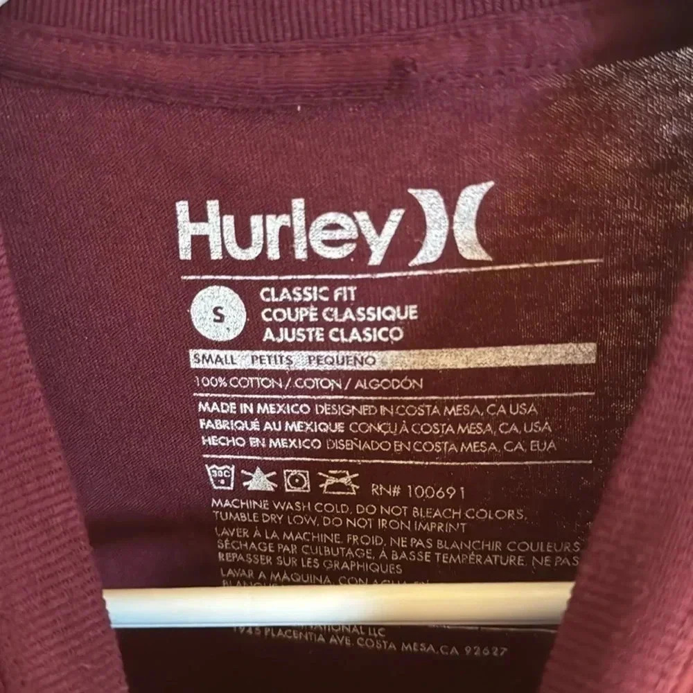 *Final Price* Hurley Maroon NWOT T-Shirt Cotton Small Simple Tee - Picture 2 of 3